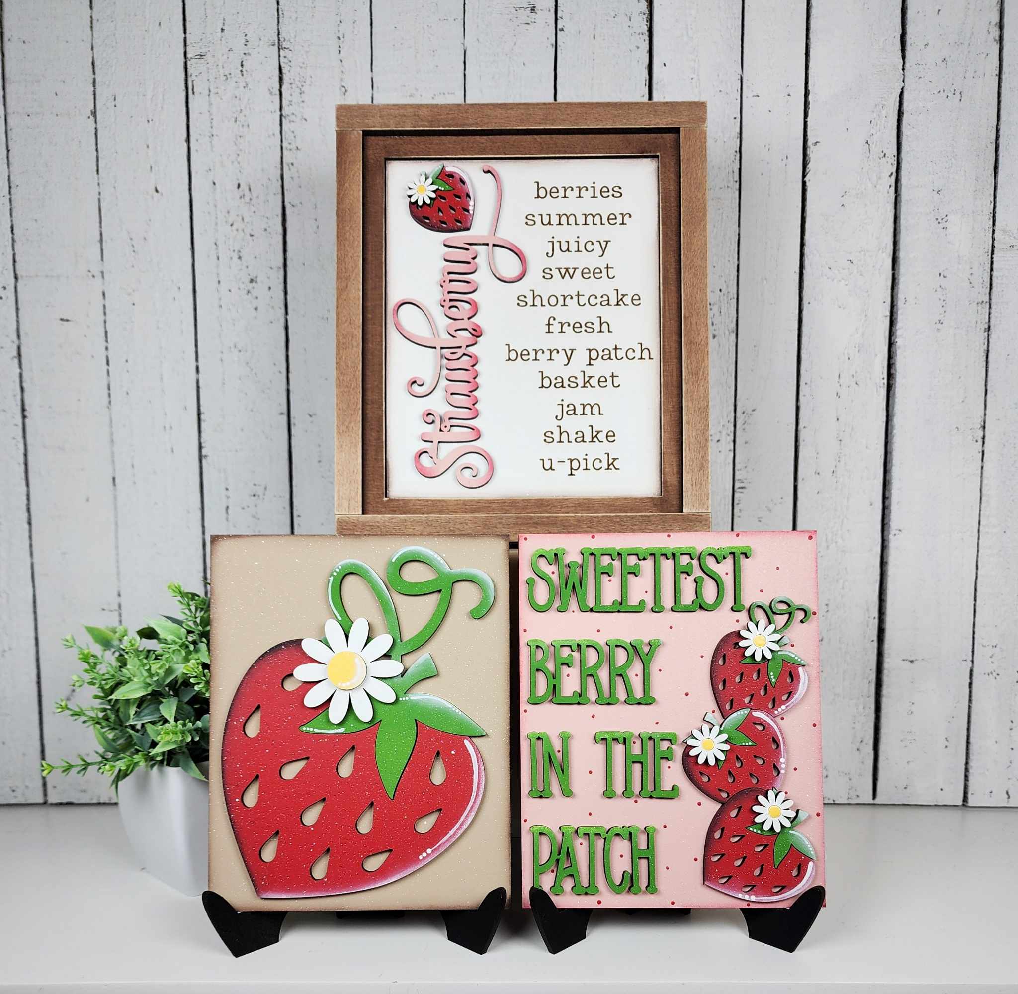 Strawberry Mini Sign Wood Craft Blank Set | DIY Kits