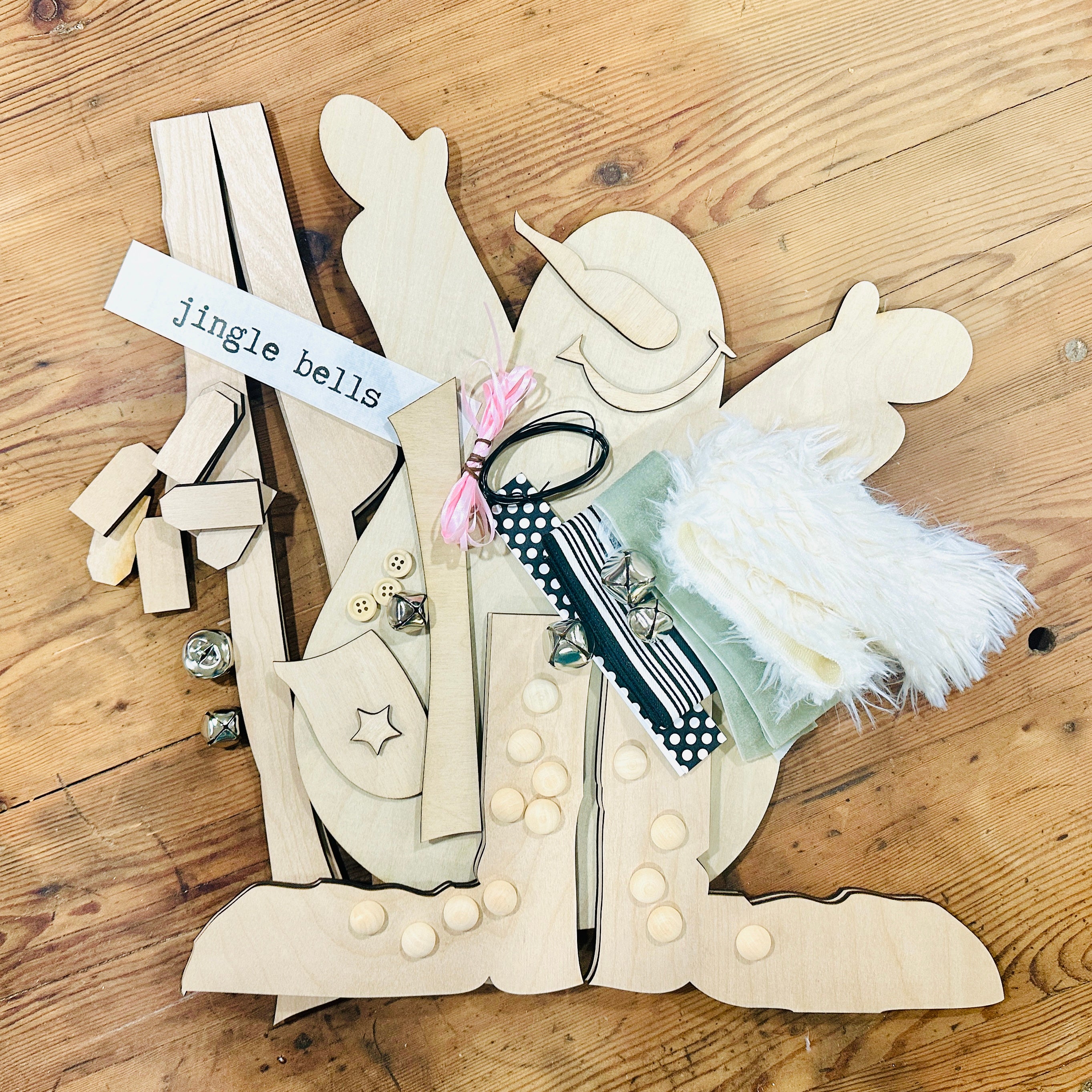 Standing Snowman With Bells | DIY Kits